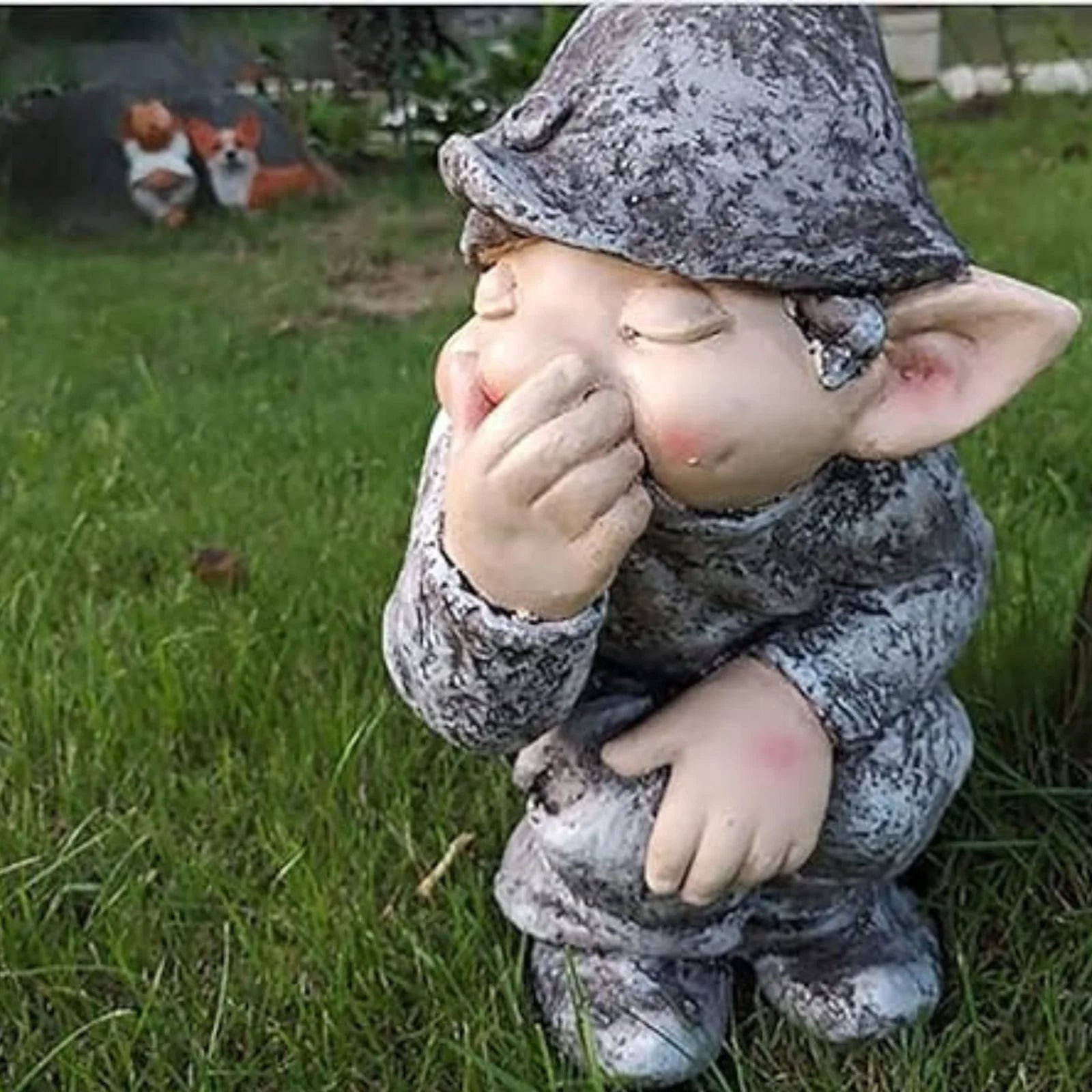 Pooping Naughty Gnome Miniature Statue